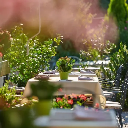 Couette-café Berc 4*